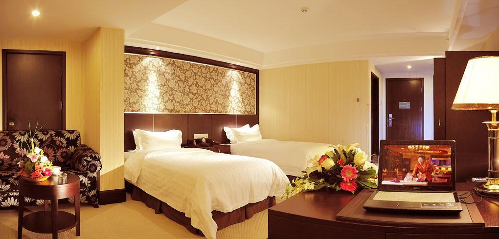 Zhaorui International Hotel Wuhan Room photo